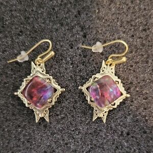 Kendra Scott "Cass" Drop Earrings With Multicolor Stones Set in Gold.